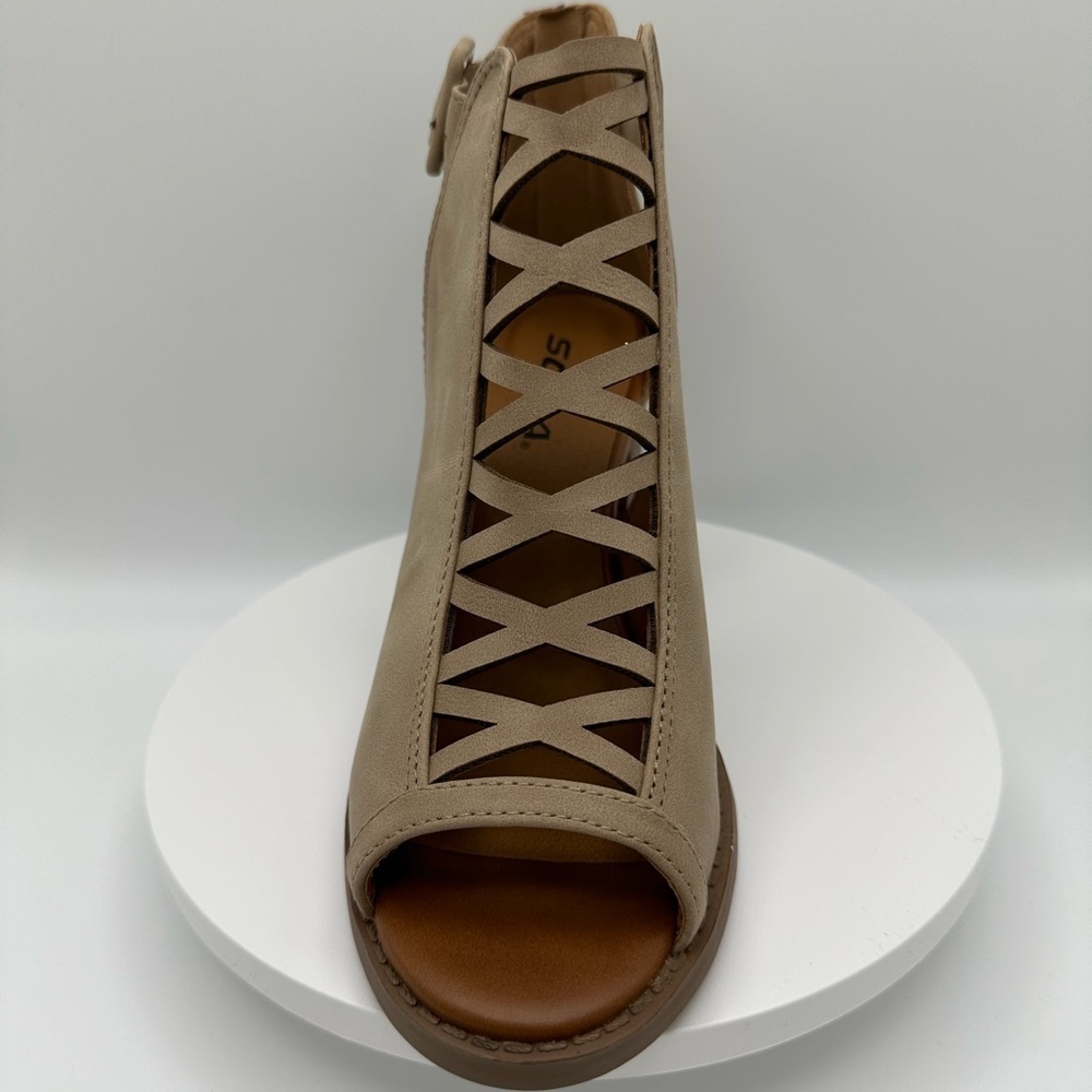 SODA “Aran” Bootie, NIB, Size 6 NWT - image 11